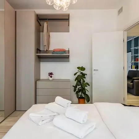 Apartment Urban Chic