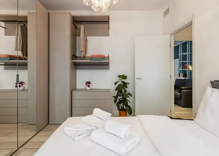 Apartment Urban Chic